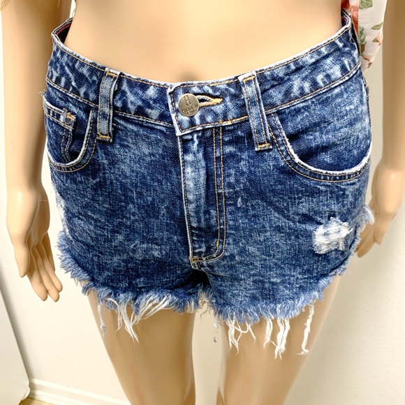 Hidden Jeans Pants - Hidden Jeans acid wash cut off shorts